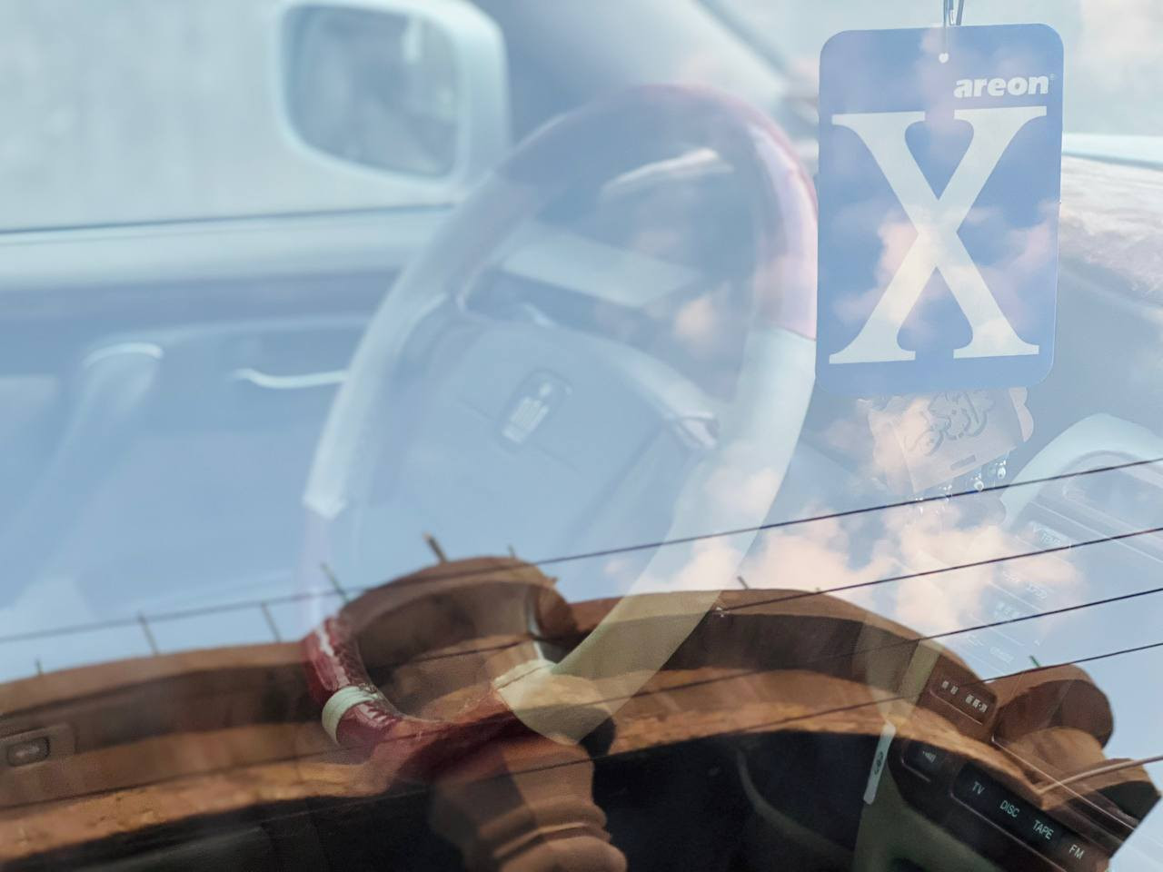 سلام عليكم جنون مديل 2003 كرستال دكمتين برده خلفيه سياره مكفوله من الدعاميه لدعاميه جديده ما عده كصه قماره تسجيل جديد قرار 48 سنويه لغايه 2027 رقم بصره الجديد محرك ديفور الصغير السعر 128 وبيهه مجال حك الجيه تخم تاير حداده السياره جاهزه من كلشي تجي وتشوف بعينك العنوان بصره قرنه هور السعد الاستفسار ***********/***********
