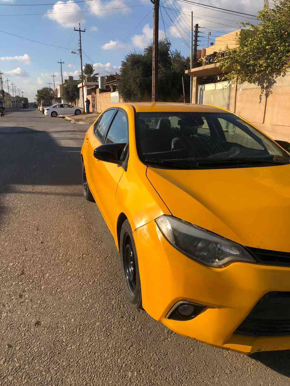 كورله 2016بيها قطعه وحده تبديل بدون دواخل بدون يرباك گير ومحرك بلشرط مطلوبه گمرگ سعر 100
*********** مكان السياره كركوك
