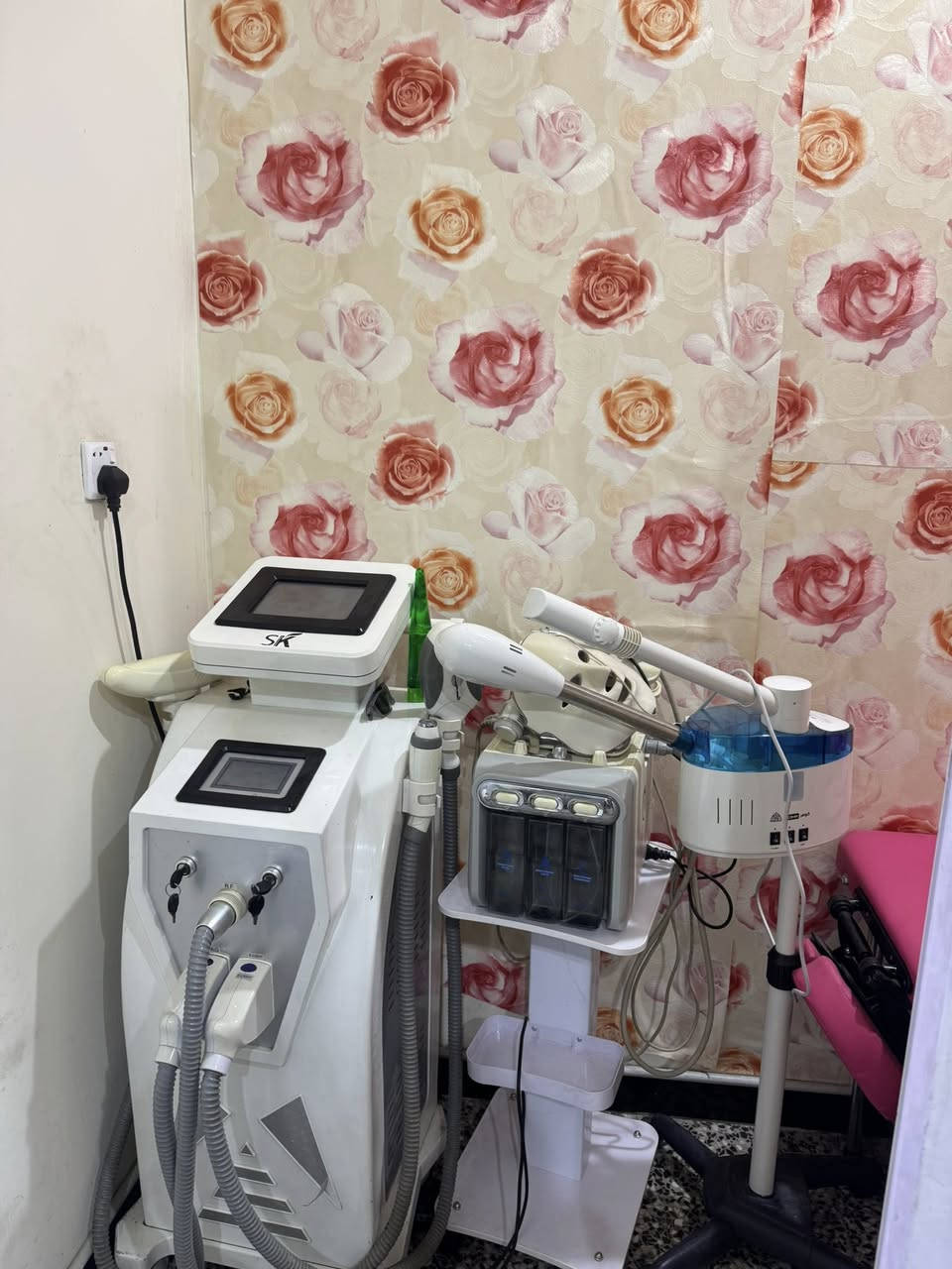 صالون متكامل للبيع مع سديه جديده وأغراض كامله وياه كوزمتك العنوان بغداد شارع فلسطين


**إذا كنت صاحب هذا الإعلان وتريد حذفه لأي سبب، رجاءا أرسل رسالة إلى الدعم الفني**