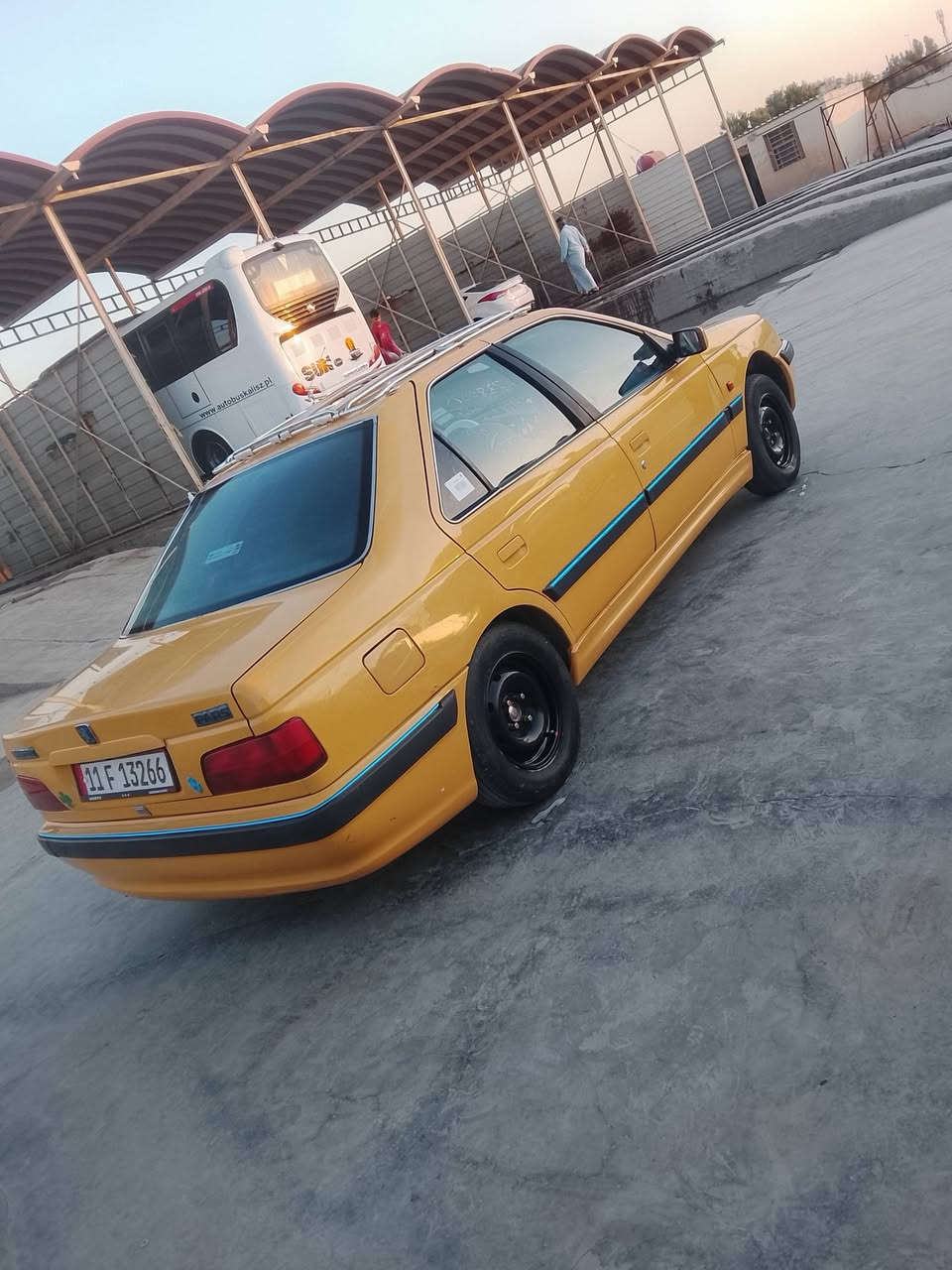 سلام بيجو باص للبيع موديل 15 
رقم بغداد دولي سياره بيه منضومت غاز 
سياره مكفوله 
 بيه بس الكرنك مفتر بوش
 كرنك شديتله جديد هستونه اصلي 
 تبريد ثلج حداديه جديد
 ماشيه 102حقيقه
 مكانه ديوانيه 
سعره 45
 اليريده يرسلنه عل خاص


**إذا كنت صاحب هذا الإعلان وتريد حذفه لأي سبب، رجاءا أرسل رسالة إلى الدعم الفني**