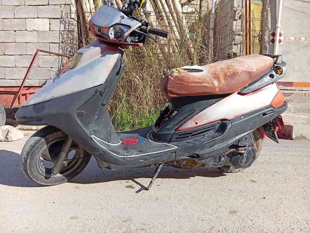 للبيع دراجه فراشه ياباني كهربائيات كامله مكينه شادها طابوكه قبل شهرين  دراجه كامله نص هدر شرط النضافه وين ميعجبك اطلع نقصها بس كفرات وباتري عل بلاد باقيه العنوان بعقوبه التحرير ***********
