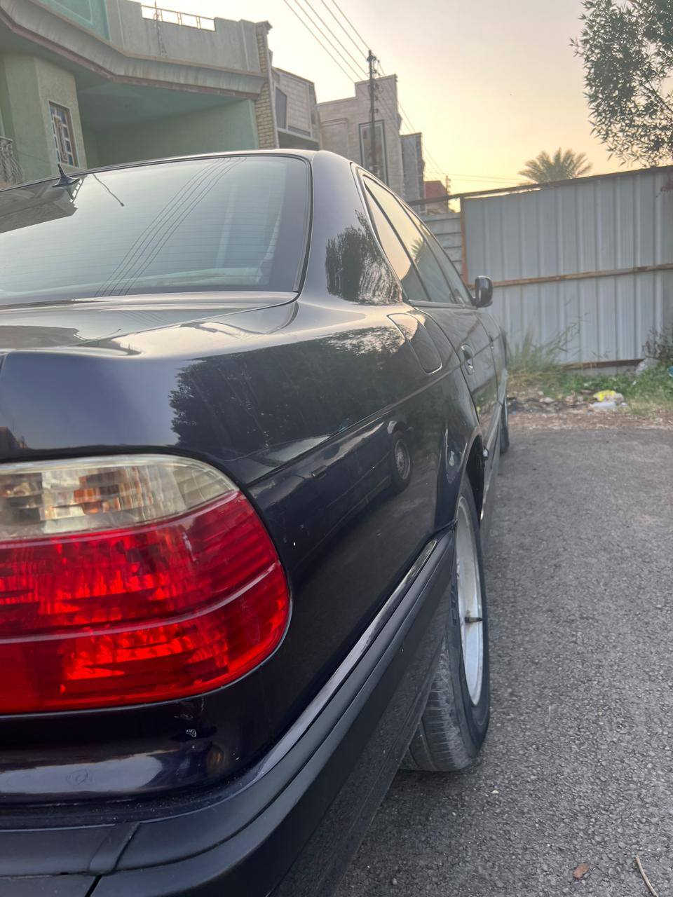 سلام عليكم بي ام دبليو موديل 1995 محدث 2000 كفاله عامه من دعاميه الى دعاميه محرك و كير و كهربأيات كفاله 
رقم خصوصي أربع ارقام مميز شغل من البصره لدهوك حرك فول فول سياره ما بيها أي نقص 
سعر اتصل وما أقصر ان شاء الله 
***********
