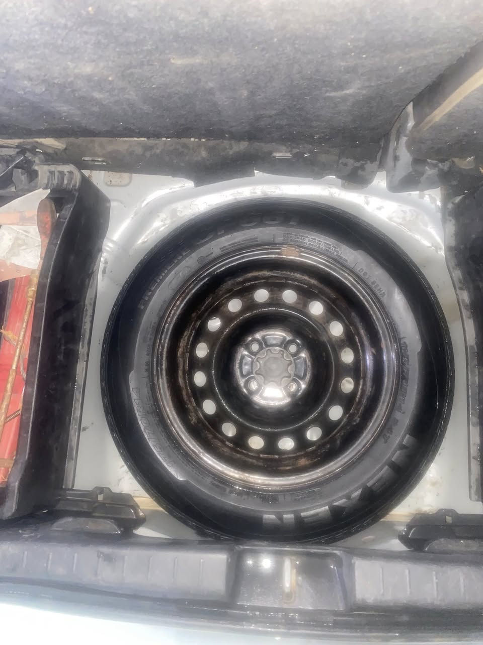 تيوتا يارس 2007هزة وسنوية جديدة لحد 2030سيارك نضيفة تخم تاير جديد صدر جديد نوزلات .تدفة تبريد كلشي شغال. كير عادي رقم الجديد ديالئ.مكاني سليمانية سعر (65)استفسار اكثر علة هاذ الرقم ***********
