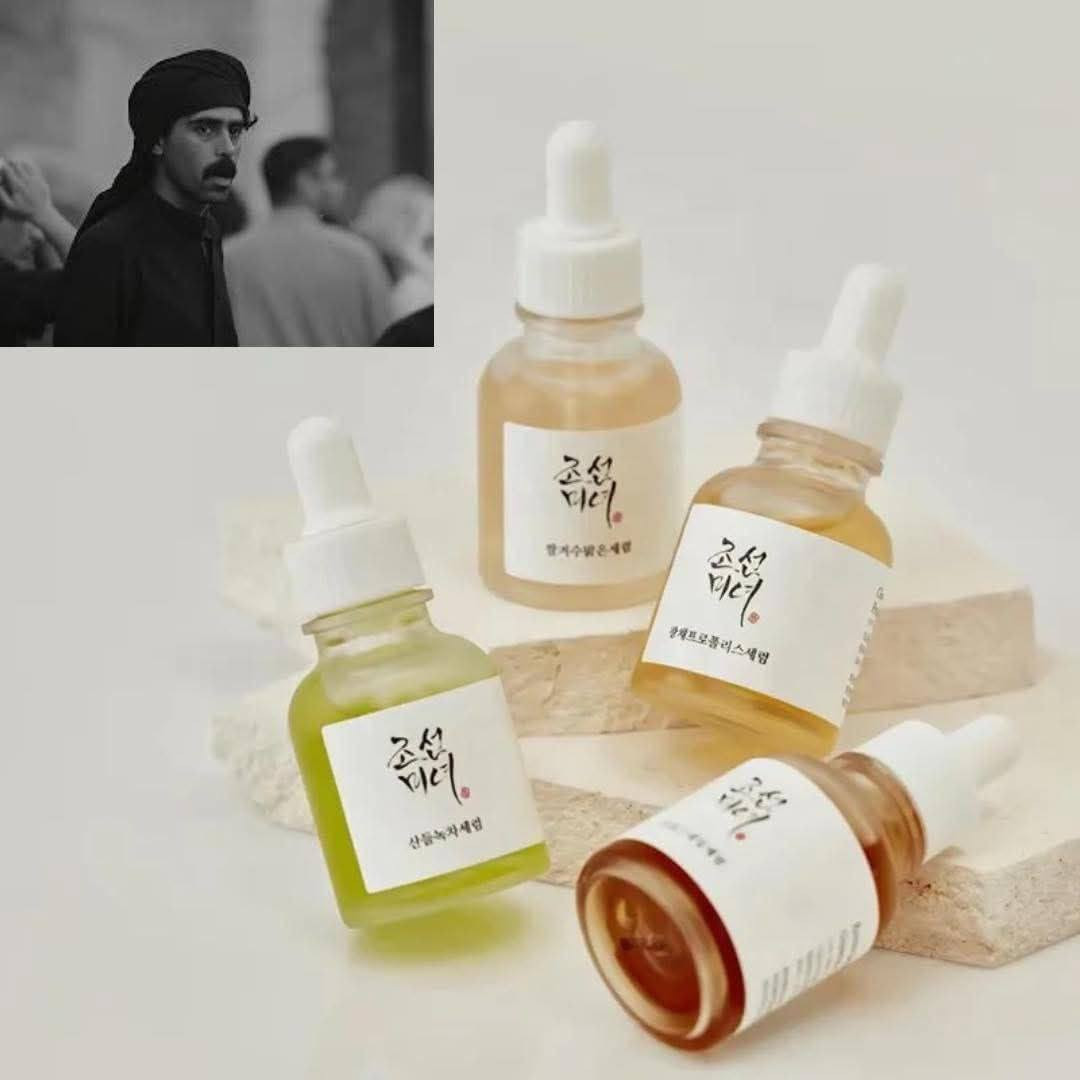 كت كامل كل سيرومات بيوتي اوف جوسون Beauty of Joseon 🇰🇷💯
مجموعة من السيرومات لمختلف مشاكل البشرة  مجموعه في علبه واحده لكل شخص عنده أكثر من مشكله بالبشره او شخص يحب يجرب اكثر من نوع الحل هو استخدام هذا ال kit 
✅يتكون من 👇✨

1-سيروم الاصلاح بلجينسينغ والحلزون
للبشرة التي فقدت حيويتها مضاد للتجاعيد والتصبغات. تم تركيبه للمساعدة في إصلاح الجلد التالف من خلال الجمع بين مكونين فعاله  الحلزون و ماء جذور الجينسنغ 
✅من فوائد السيروم✨
✔️ يرمم البشرة التالفة
✔️خفيف القوام وسهل الامتصاص
✔️يجدد خلايا البشرة ويساعد على ترطيب البشرة
✔️يقلل من ظهور التجاعيد والخطوط الدقيقة
✔️مناسب لجميع أنواع البشرة خصوصا العادية والمختلطة

2-لمشاكل البشرة المتعلقة بحب الشباب والبقع الداكنة.بالبروبوليس + النياسيناميد
✅سيروم بملمس يشبه العسل يعمل كمضاد لحب الشباب ومضاد للالتهاب مكون من مستخلص البروبوليس يساعد على تخفيف مشاكل الجلد، 2% من النياسيناميد يعمل على
موازنة الزيت والرطوبة، و0.5% من البيتين ساليسيلات يساعد على إزالة الدهون في المسام مخصص المحاربة الحبوب بالذات الحمراء يساعد الي دائماً بشرتهم تفرز دهون والي عدهم مسام واسع

3-سيروم كلو ديب يعمل على تفتيح البشرة وتغذيتها تخفيف اثار الحبوب يقوي حاجز البشرة الوقائي ومناسب لكل انواع البشرة
✅سيروم مائي وخفيف الوزن يساعد على معادلة لون البشرة عن طريق مزج 68.6% من ماء نخالة الأرز الغني بالأحماض الأمينية والمعادن ويساعد على إبقاء البشرة الجافة رطبة، و2% من الأربوتين الذي يمنع الإفراط في إنتاج الميلانين ويساعد على منع التصبغ وتفتيح البشرة

4-السيروم المهدئ بخلاصة الشاي الأخضر وبانثينول يساعد على تهدئة البشرة المتهيجة يرطب البشرة الحساسة التالفة بشكل فعال
يشكل حاجز للبشرة لحمايتها من فقدان الرطوبة
✅سيروم قوامه مائي لتحسين البشرة الحساسة والمتهيجة اغلب مكوناته مهدئة مثل الشاي الأخضر, السنتيللا والبانثينول الذي يشكل طبقة رطوبة على سطح الجلد لحمايته من الأشعة فوق البنفسجية والمحفزات الخارجية
#الاصلي المنشأ كوريا 🇰🇷💯
🚘يوجد خدمة توصيل لجميع محافظات العراق  🚘


**إذا كنت صاحب هذا الإعلان وتريد حذفه لأي سبب، رجاءا أرسل رسالة إلى الدعم الفني**