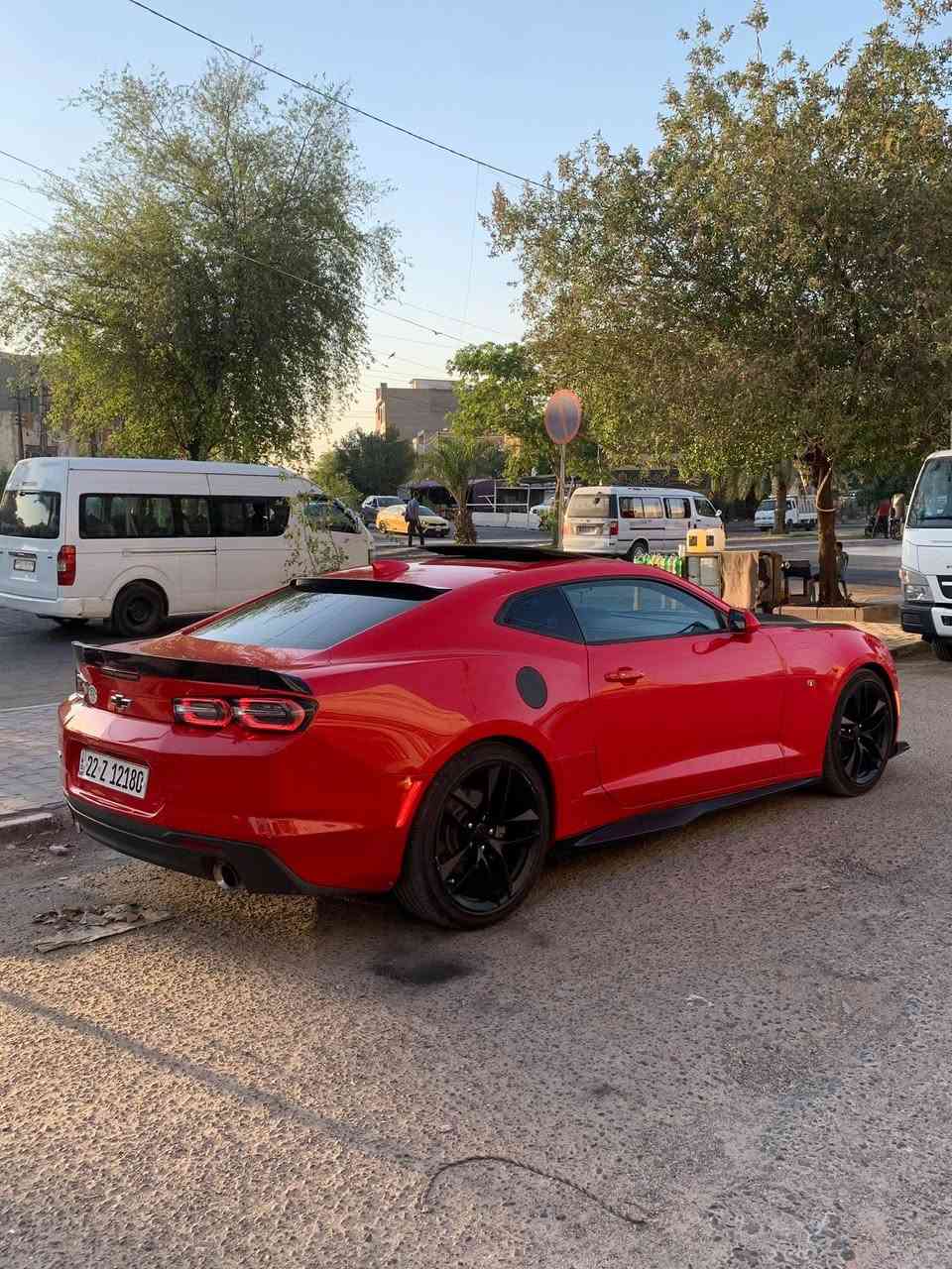 السلام عليكم 
للبيع كمارو 2023 محرك V6  كير اوتو لون احمر فول 1/1
سلايد
بريك برمبو 
شاسه كبيره 
بك لايت سموك 
داخل جلد احمر 
اويل كلر 
ويل 20 اصلي 
بجم ss بالكامل 
سياره جديده حيل وجاهزه للاخير من صيانه وكماليات  وكل الاضافات ماتخسر عليها دينار
هزه قبل شهر رقم اربيل باسمي 
سياره حادثها جاملغ وبنيد جهه اليسار والويل بيها جاملغ مبدل نفس لون والبنيد فقط مصبوغ ايرباك طاك ماشيه 63 الف كيلو ع ايدي اني كاصها من امريكا وصلحتها بايدي ورقمتها حتى صور تصليح عندي 
سعرها 185$ وبيها مجال 
مكاني بابل 
***********
