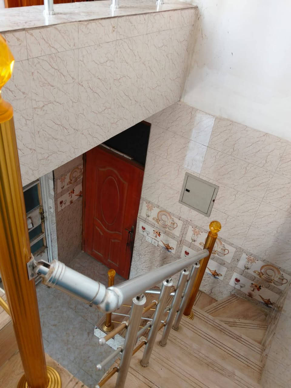 للبيع ٥٠ متر طابقين كرارة دجلة شارع ١٥ قريب السريع  طابو صرف


**إذا كنت صاحب هذا الإعلان وتريد حذفه لأي سبب، رجاءا أرسل رسالة إلى الدعم الفني**