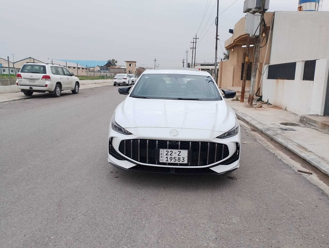 MG GT 2025  FULL 
***********
موديل 2025
فول مواصفات
بوياغ تةنك
بصمة _سلايت
شاشة بيلاد 
10 هةزار رويشتووة _هيچي نية 
سعر:122$
شوين هةولير 
موبايل واتس 
***********
