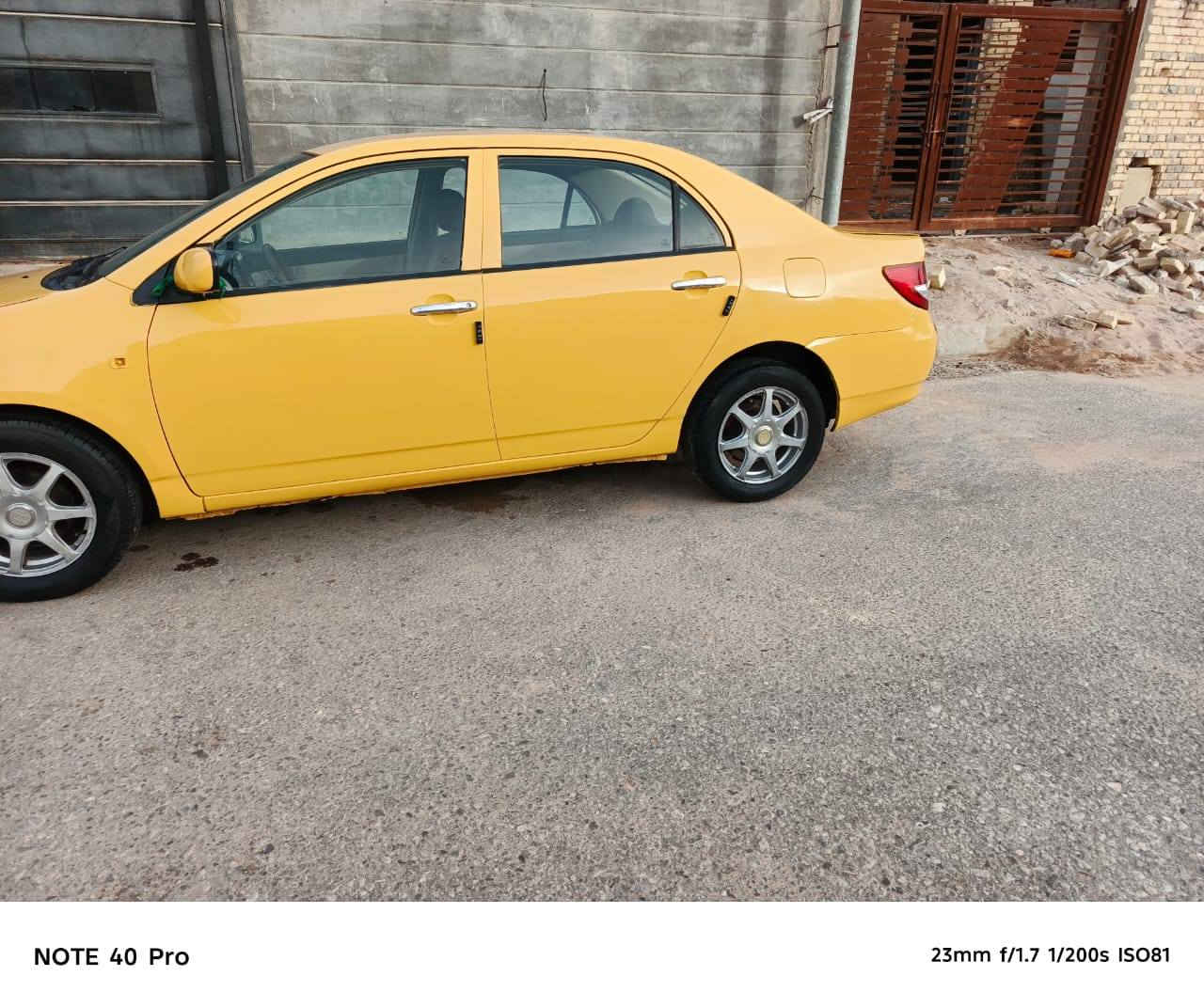 السلام عليكم بي واي دي f3 كير محرك خير من الله تبريد شغال صدر جديد بيه ضربه بجاملغ الخلفي ومعمر مصبوغه حزام صبغته حلوه سعر 48وبيه مجال رقم ***********
