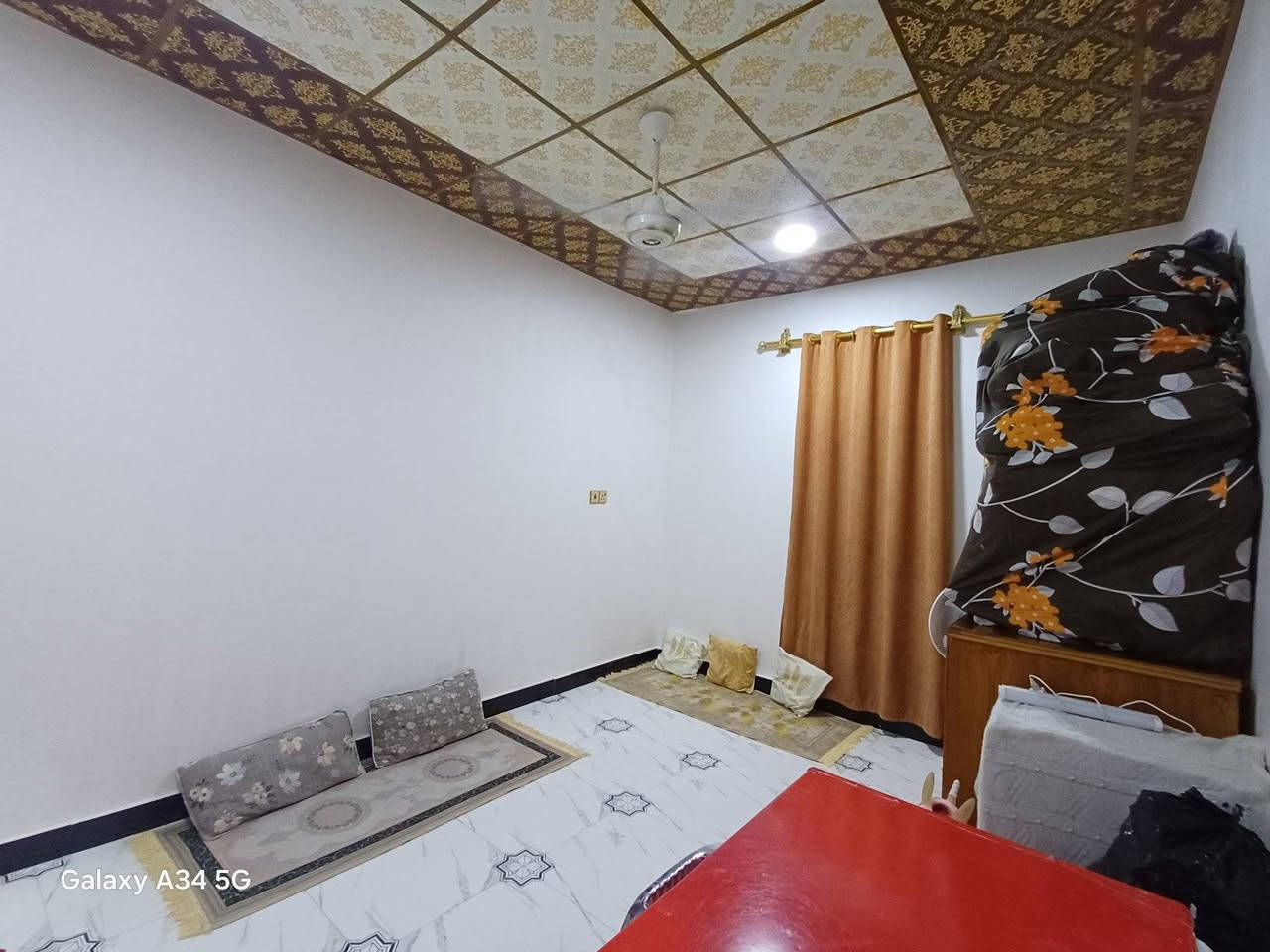 بيت   100 م  ركن  للبيع

في الجزيرة   _ اليوبة _قرب مدرسة الصقر

التفاصيل : 2 غرفة ومطبخ + استقبال وصالة وصحيات السقف سندويج البناء حديث
السعر =  37 مليون

عنوان المكتب : اليوبه مقابل جامع الهادي :
***********
