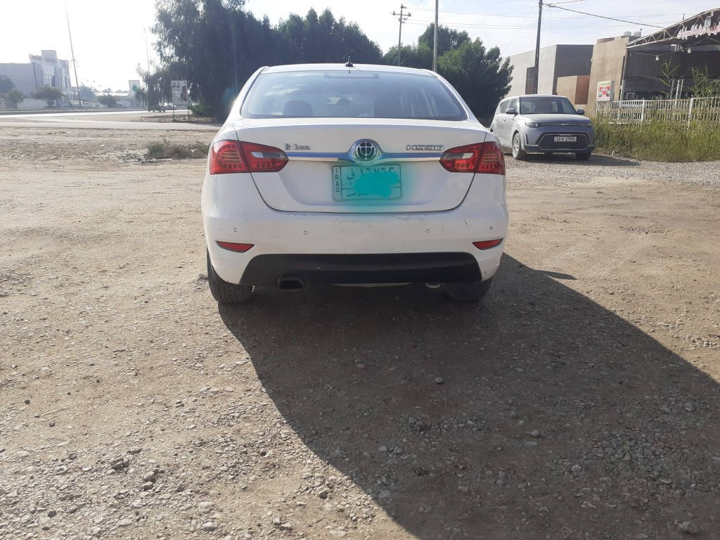 موديل ١٤  رقم بغداد تحويل مباشر
السياره احله من الصور
السعر  ٧٠  مكانها بابل
***********
