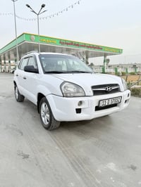 توسان مديل 2009 السيارة بيهة قطع صبغ بدون دواخل سونر مرفق بل نشر  كير ...