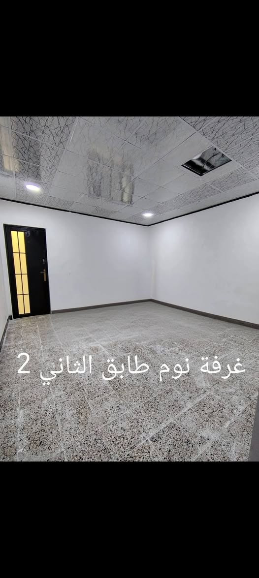 بيت للبيع موصل حي الانتصار خلف صيدليه الميار مساحه 100 متر طابق ونص فول مواصفات بناء حديث ملك صرف سند طابو الزهور سند حديث البيت فارق زيرو وما مسكون استلام فوري السعر 88وبي مجال الاتصال والاستفسار على هذا الرقم مكتب ابو خالد للعقار شارع 60 مقابل سنتر الانتصار ***********رقم***********

