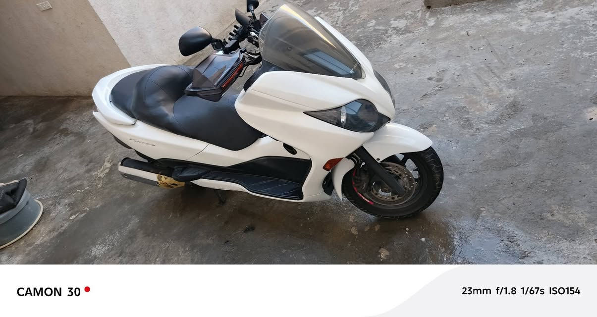 فورزه 010
الكفر نضافته ٨٠/ ١٠٠ هيج شي 
معدل ١٤٥ تراي وين يعجبك طلع 
تاير أمامي  خلفي جديد 
 بس تنويه ( الدفايه بل يدات ماعرف مفصولات لو مايشتغلان من جبته الحد هسه مافتحتها)
وراق ستنساخ 
السعر ١٣ونص  
مكاني كربلاء حي الغدير 

رقمي *********** وأتساب
