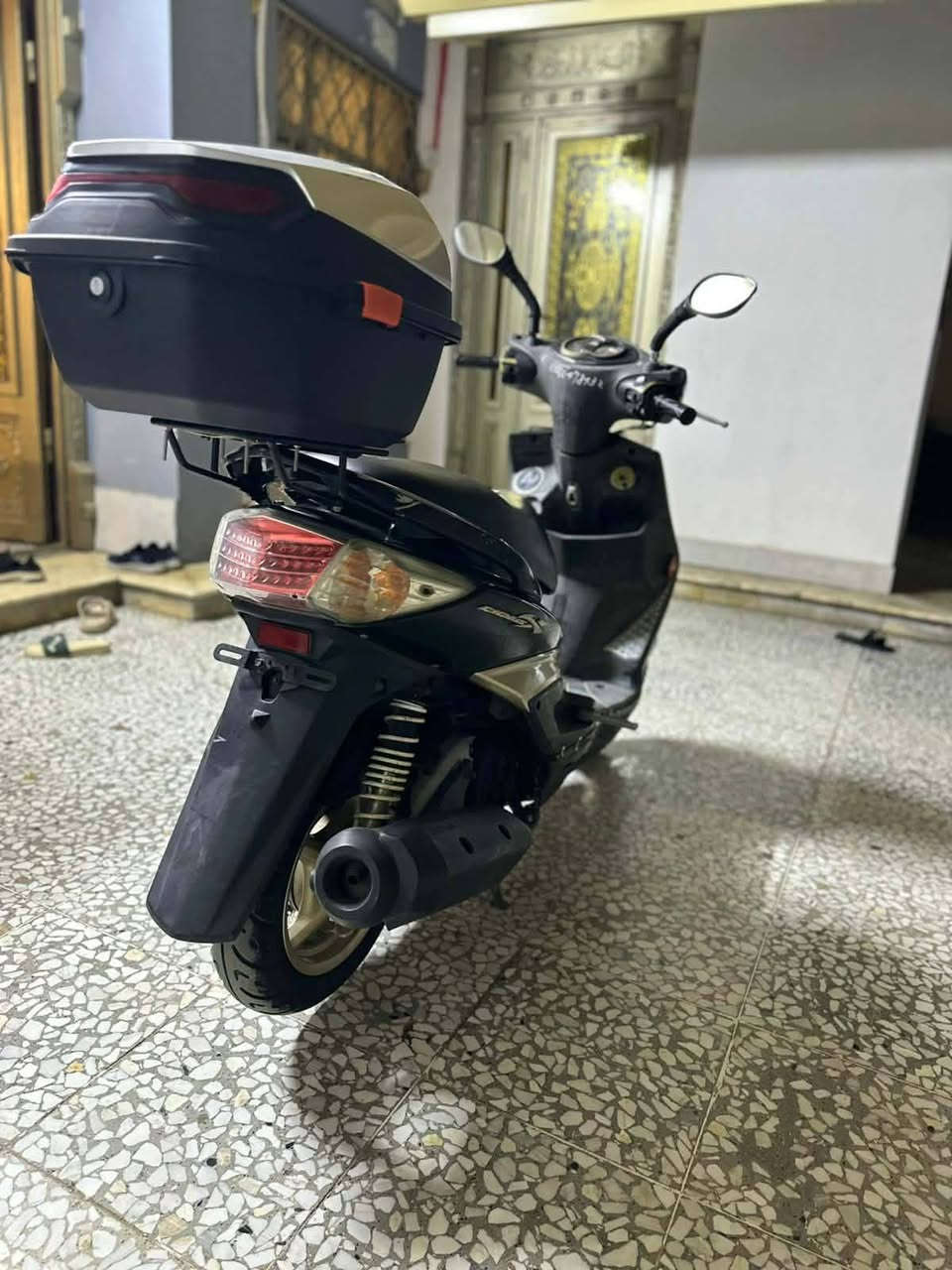 سلام عليكم دراجه سكنس فحل نوزل دراجه مال رمبه وسالهه شهر من نزلت دراجه كدامك نضيف وبعد احله من اصور وياهه جنطه مثل ما واضحه بل صوره المكان بغداد العبيدي التصال ***********
