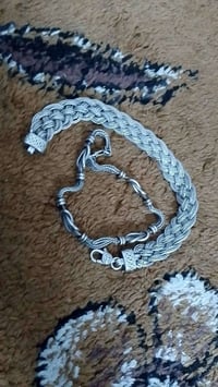 للبيع الوزن 60 غرام الغرام عل 5// 07711893353