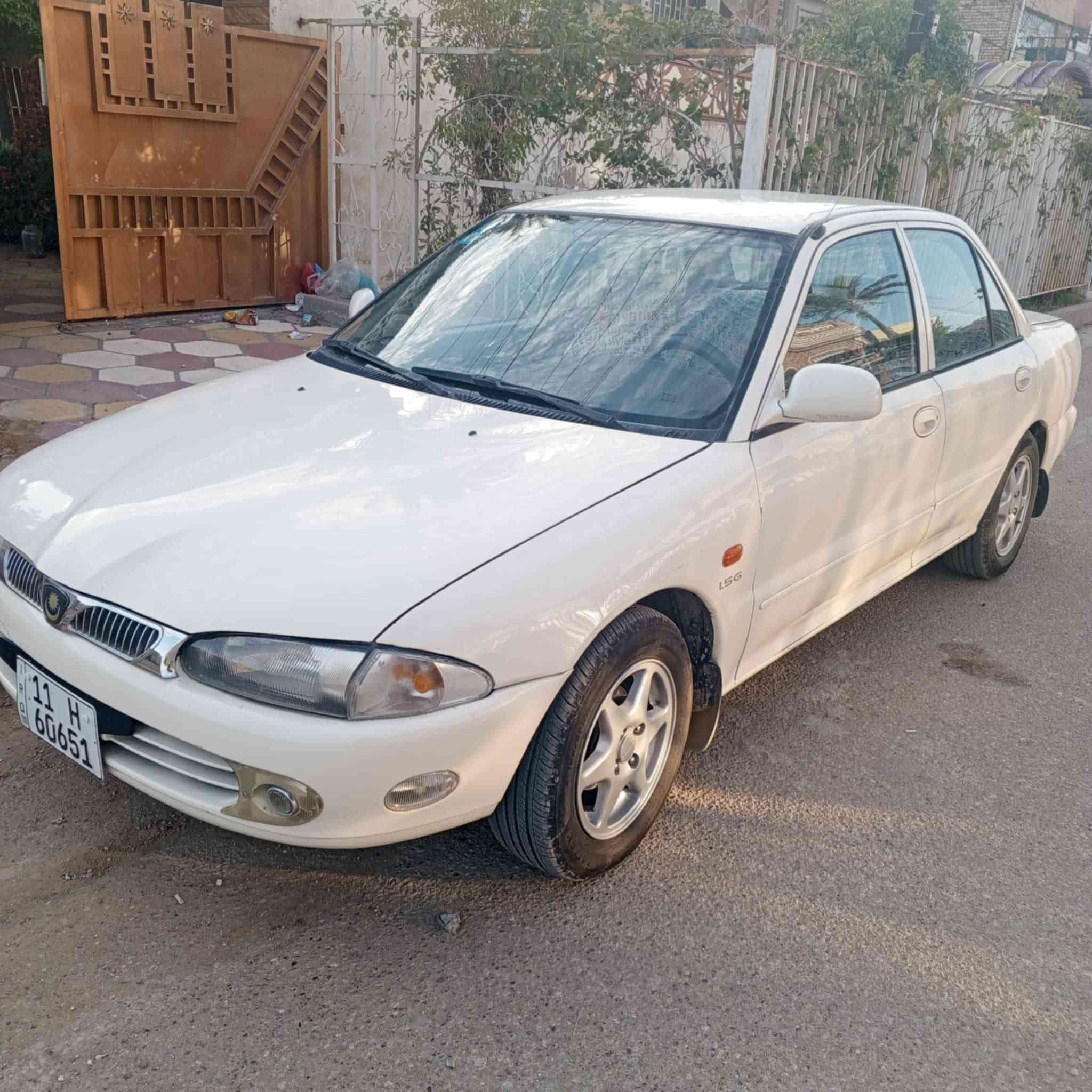 سلام عليكم..
ملاحظة/ 🛑 مكلف بالنشر!! مكلف بالنشر!! 
بروتون موديل 2004 / النضافة كما موضح بالصور 
صبغ حزام فقط ومشط!! 
السعر 54 $
بأسمة. 
المكان بغداد/ زعفرانية 

باقي التفاصيل يم صاحب السيارة رقمة : 
‏‪0775 256 9889‬‏ 
الرقم الثاني 
‏‪0771 421 9007‬‏
