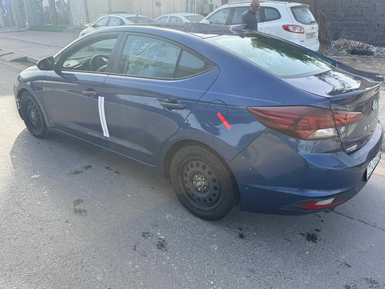 السلام عليكم النترا موديل20 وارد امريكي رقم السليمانية الانكليزي السيارة بأسمي حادثهه جاملغ والداعمية الامامية فقط مواصفات فول واحد على واحد كير محرك مكفولات حدادية صدر نضيفة 
ماشية 60حقيقي بحالة الزيرو
السعر 125
العنوان بغداد 
للاستفسار ‭0770 037 2815‬
ملاحضة صورالحادث مرفقة بالمنشور
