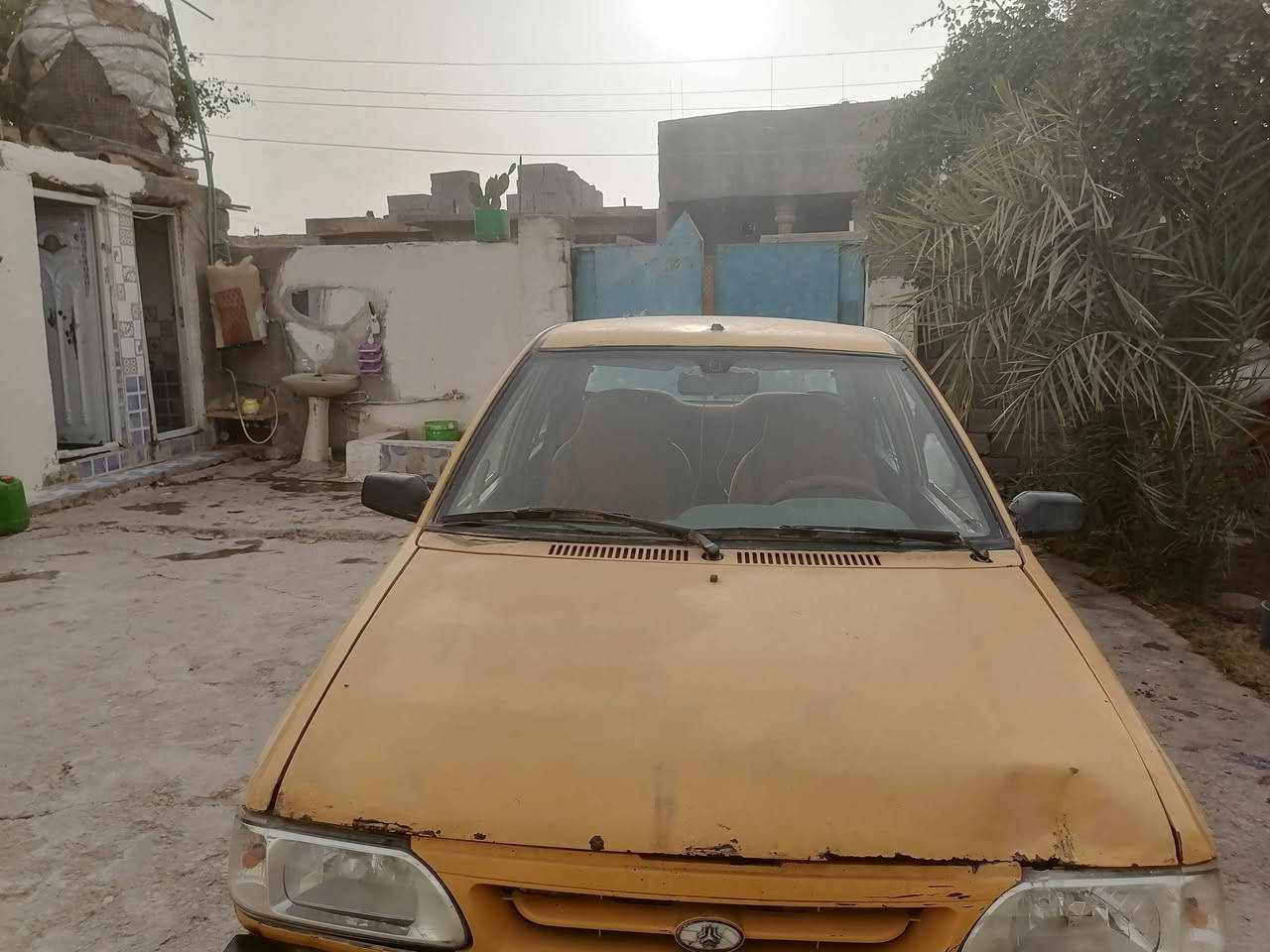 السلام عليكم سايبه 2015 للبيع سنويه ال 2026 بشهر الرابع لا عليه لا لا هيئه ولا غراماته مكان السياره بصره زبير ورقم السياره بصره الماني/***********
