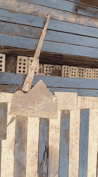 سلام عليكم نجار متفرق 
نشتقل ابيوت دنك رفتات 
ربطات كليش عله باب الله 
وهاذه رقمي وخادم
***********
