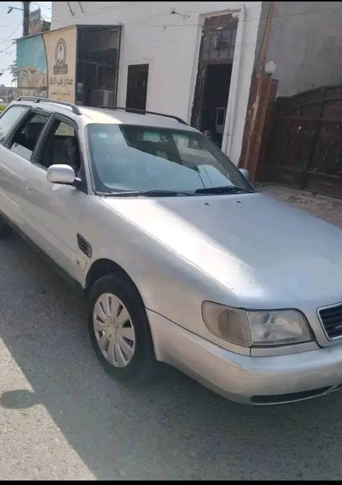 اودي استيشن مكفوله مير والمحرك 
السنويه لنهاية 2027
بطاقة بانزين
السعر 21وبيها مجال الطيبين
*********** كركوك, العراق
