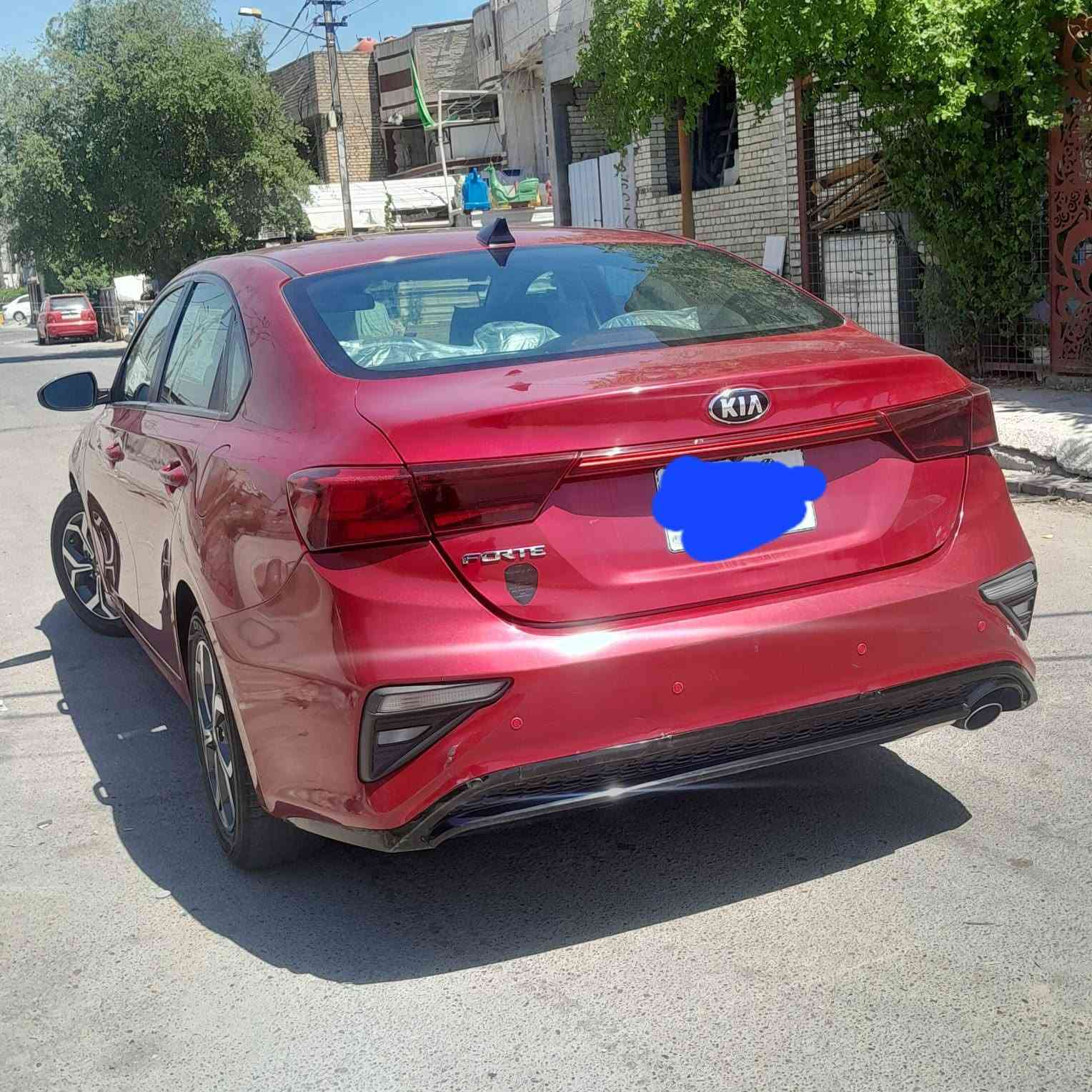 فورتي 21 حادثه جاملغ خلفي بدون ايرباك 
فقط بس الجاملغ الخلفي صبغ السيار قطعه وحده صبغ
باقي السياره مكفوله من الصبغ شرطط برغي ممفتوح بيه 
ع وضع الشركه شرطط المكينه 2000 دوش برغي ممفتوح بيه السياره جديد احله من الصور بالف مره 
المواصفات نص فول شاشه جبيره وكامره دواره 
3 انضمه ولكب بلاد نضام ايكو فول تحكمات 
اتنبيه عند الاقتراب من سياره رادار 
رقم بغداد الدولي سنويه جديد هزه جديده
باسمنا 
العنوان بغداد الرقم ***********
اصور الحادث بالمنشور
