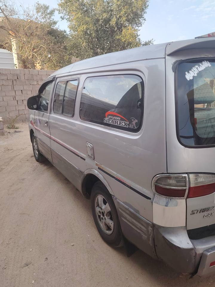 سلام عليكم ستاركس للبيع موديل ٧ مسكر سبلاين كير مكينة كفالة تبريد تدفئة شغال حدادية اكسل كاردن جديد تخم تاير جديد السعر 80 وبينة مجال الاستفسار عن باقي معلومات السيارة اتصلي علية واوضحلك متوفر شريحة واتساب *********** البصرة, العراق
