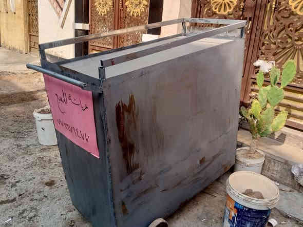 عربانة جديدة للبيع ترهم مال  لبلبي العنوان بغداد للاتصال على الرقم ***********
