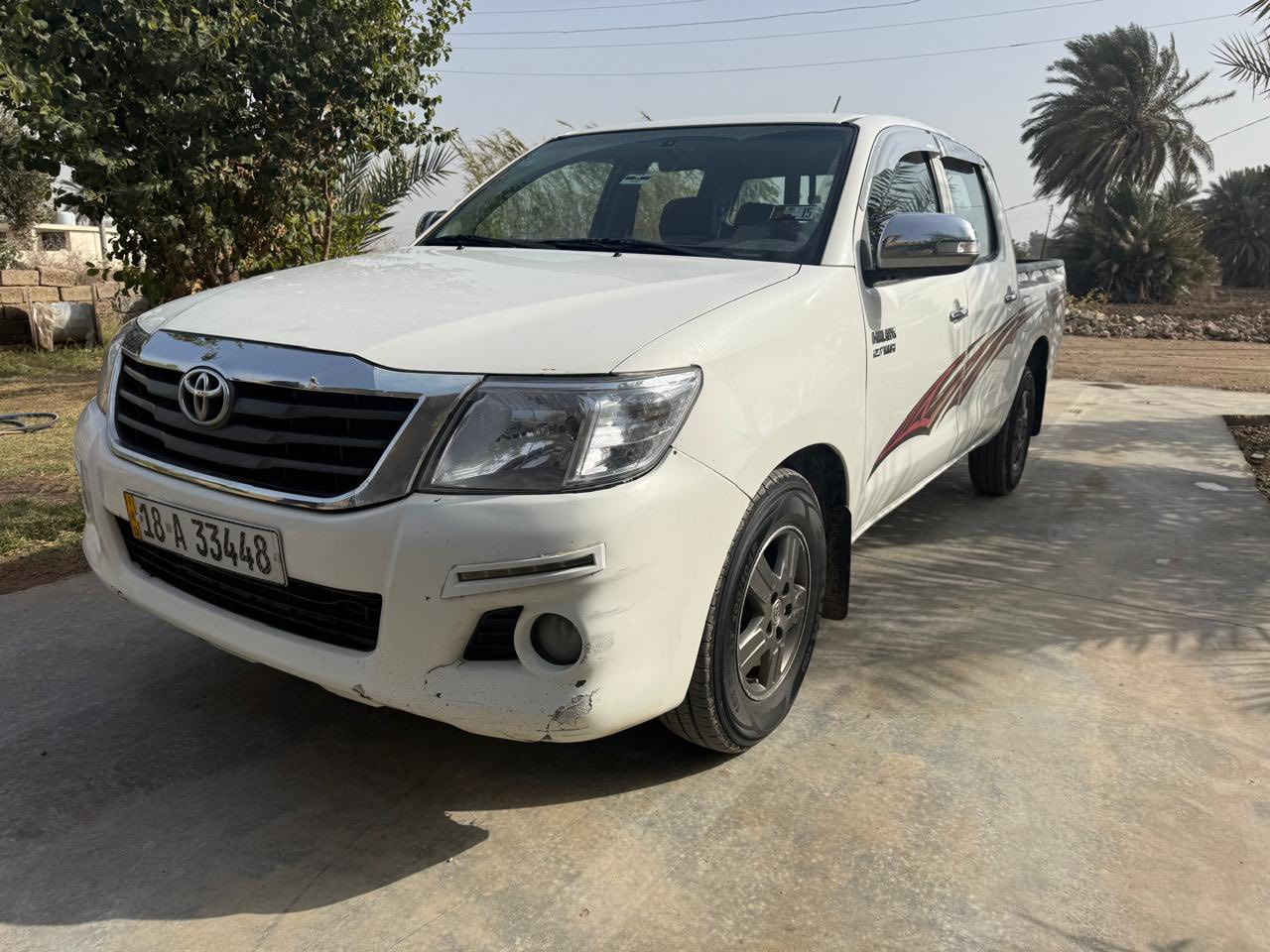 سلام عليكم للبيع فقط تايوتا موديل ٢٠١٤ شاصي ١٩ موجوده صورته السياره جاهزه من كلشي بدون صبغ بدون بارد تخم تير جديد صدر جديد باتري جديد تتفها تبريد كلشي بيها شغل 
ماشيه٢٣٦كيلو متر محرك مجتف جديدومكفول لاتبخير ولاتنقيص ولا صوت السياره خير من الله رقم نكليزي بسمي بابل تحويل ثاني يوم بشرط اكتبك مروري السعر ب٢١٠ وبيها مجال للشاري تعال شوف وكلب السياره وعيوني الك العنوان بغداد المحموديه السفسار اكثر التصال صاحب السياره ***********
