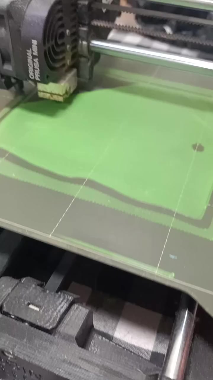 طابعة بروسا ميني بلس 
شغالة و ما بيها مشكلة و جودة الطباعة مثل الي بالصور
بالاضافة الى غراضها الاحتياطية والعدة و الكتلوك كلها موجود 
السعر 400 الف وبيها مجال


**إذا كنت صاحب هذا الإعلان وتريد حذفه لأي سبب، رجاءا أرسل رسالة إلى الدعم الفني**