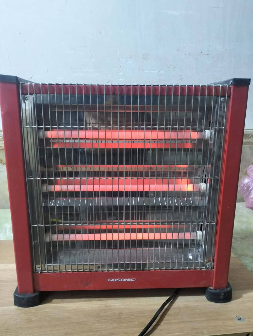 أغراض للبيع شغالات ع فحص مكان شعب نهاية فورتات يوجد توصيل ***********
