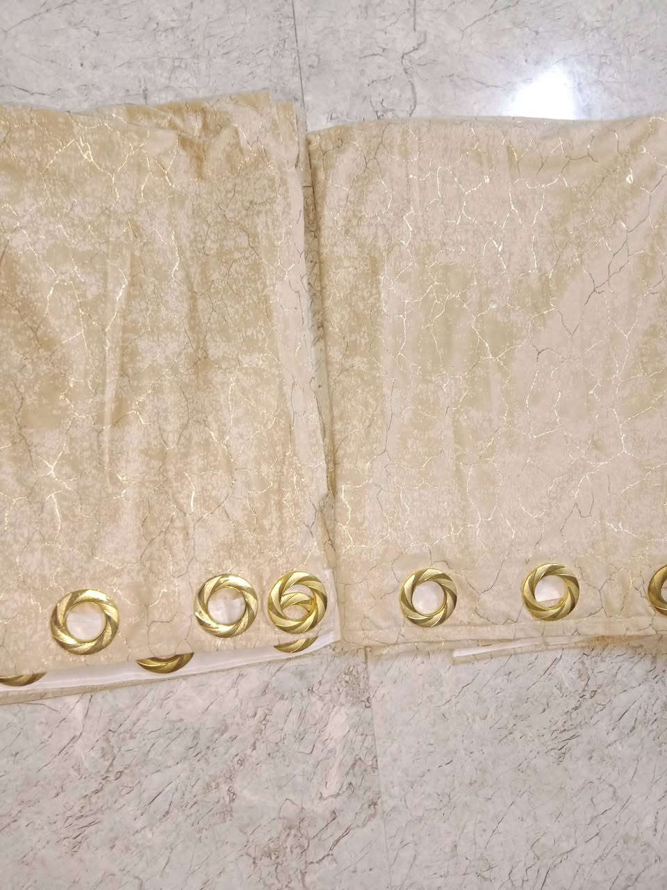 بردات للبيع جدد مامستعملات ابدد عرض اربع امتار ونص سعر 20


**إذا كنت صاحب هذا الإعلان وتريد حذفه لأي سبب، رجاءا أرسل رسالة إلى الدعم الفني**