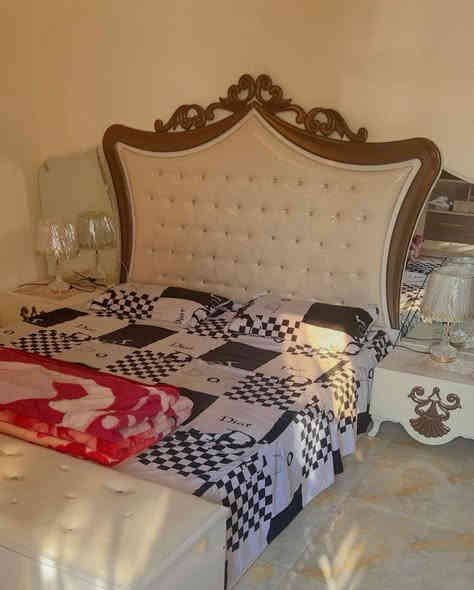 سلام عليكم....غرفه نوم لبيع..سعر900..في شارع ابو طيار.الدوره...‏‪***********‬‏
