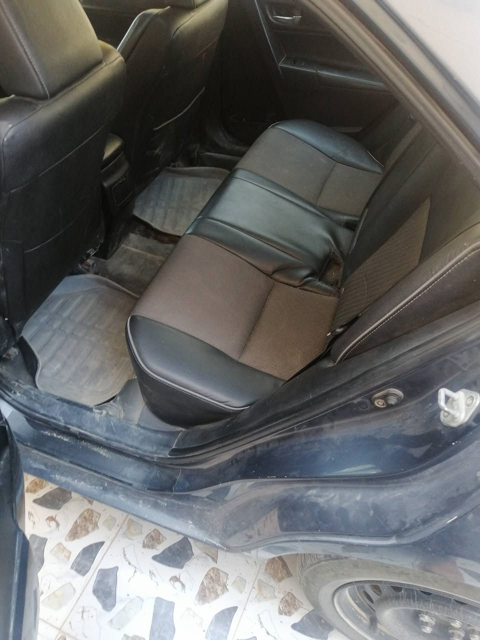 السعر ١٢٥ وبيها حك الجيه الاتصال ***********
