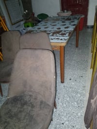 ميز طعام • 5 كراسي • مدينة الصدر بغداد