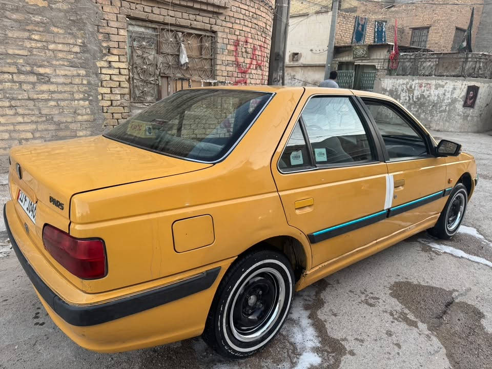 السلام عليكم بيجو بارص ٢٠١٥ سياره مكفوله من الصبغ + المكينه بيه خيط تبخير  السعر ٤٢ وبيه مجال للشراي العنوان بغداد الحريه 
رقم الهاتف ***********
غير متواجد على الفيس
