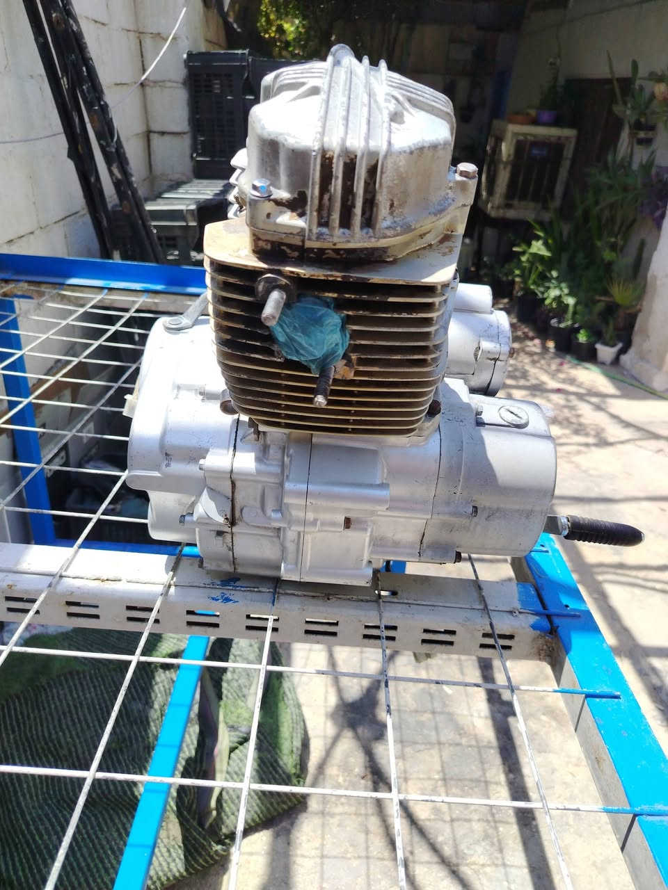 محرك ستوتة صقر شغال بس بي صوت ماعرف سبب الصوت شنو كبل بدلت مكينة وهاي اريد ابيعهة *********** مدينت الصدر السعر خابر وتدلل
