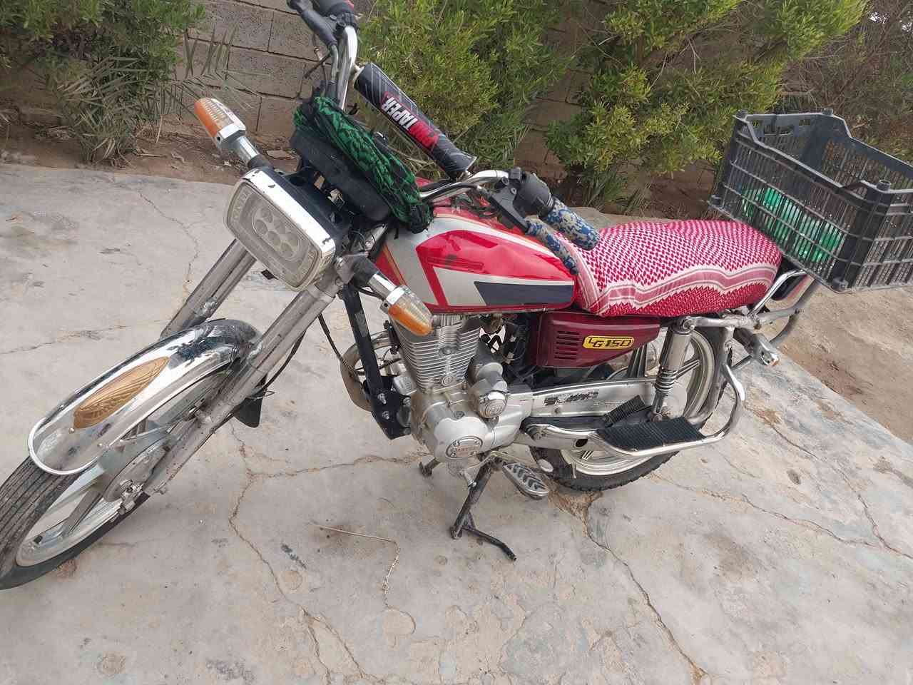 سلام عليكم  جني موديل ٢٠كلو شقال مامفتوح ولاصرفيه شرط السعر ٤٥٠خاص ***********
