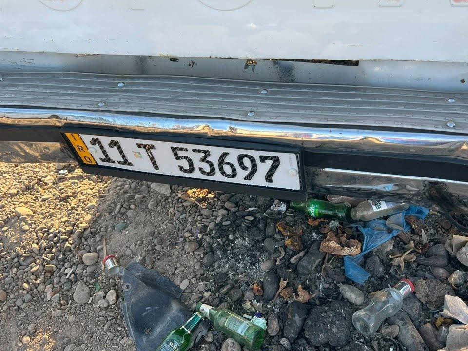 @السلام عليكم
بيكم تيوتا موديل 99
محرك جديد بدون تنقيص ولا تبخير والكير والكسن كفاله عامة
السيارة كفالة عام فقط بارد قليل بالجاملغ الأمامي 
والذيوله مال البدي  فقط
والباقي كفاله تحويل جديد قبل فتره 
السهر 80$ وبيه مجال للطيبين
للاتصال 
***********
مكان  السيارة بغداد التاجي خلف منشأة نصر
ابو عبدالله 
اخوان مكلف بالنشر رجاءا رجاءا
