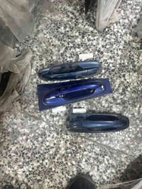 يدات خارجية • قطع غيار • حاوية