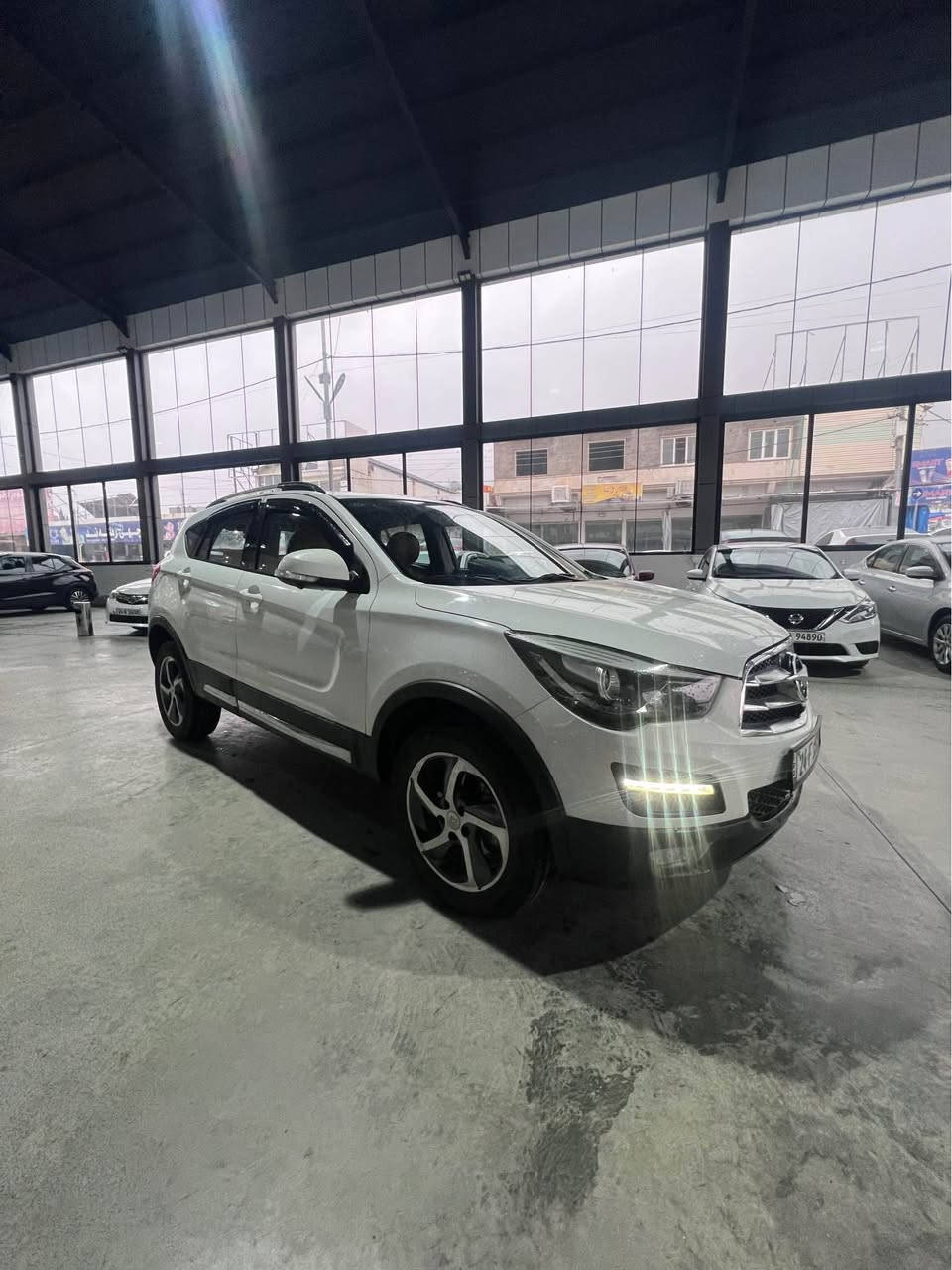 هايما موديل 2019 حجم S5 
كير ومحرك وتبريدها بشرط
سياره كلين يعني 
بدون دعم وبدون صبغ شرط
سياره رقم دهوك ورقم انكليزي
سياره رقم جديد وباسمي 
سياره تحويلها بشرط ونفس اليوم
سياره مكانها دهوك داخل دهوك 
شاشه وكاميره 
كوشن جلد 
قوديك كهربائي
تبريد مركزي
تحديد سرعه 
اكو هوايه مواصفات اخرى
سعرها ٩٩ ورقه 
*********** بيها واتس اب دهوك, العراق
