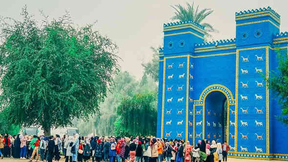 تقدم لكم شركة القشلة للسفر والسياحة 
رحلتناا يوم الجمعه الى اثار بابل ومدينة حمورابي ومدينة العاب المدهش اجواء جميله وسفره مختلفه سعر النفر (10) الساعه (8) صباحا يلا شمنتضرين جهز غداك والباقي علينه 
للحجز والاستفسار الاتصال ع الارقام التاليه متوفر واتساب 📞***********     ‭0780 750 9356‬
