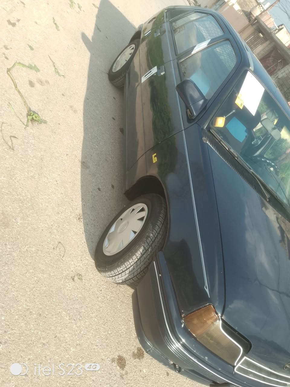 السلام عليكم كاديت للبيع موديل 1991سنويا تسقط ب2030 هزه جديده السياره مصبوغا فقط حزام جماليا ومصلح بيها دوأر ودوسات فقط محرك 16 مال كصا جديد طخم نضيف طخم تايات جدد كهربأيات فول شغاله و كاربون ورقي......... 
(السعر 28 ورقا)  و بيها مجال شي قليل 
الاتصال علا الهاتف فقط لا يوجد فيه واتساب 
***********
