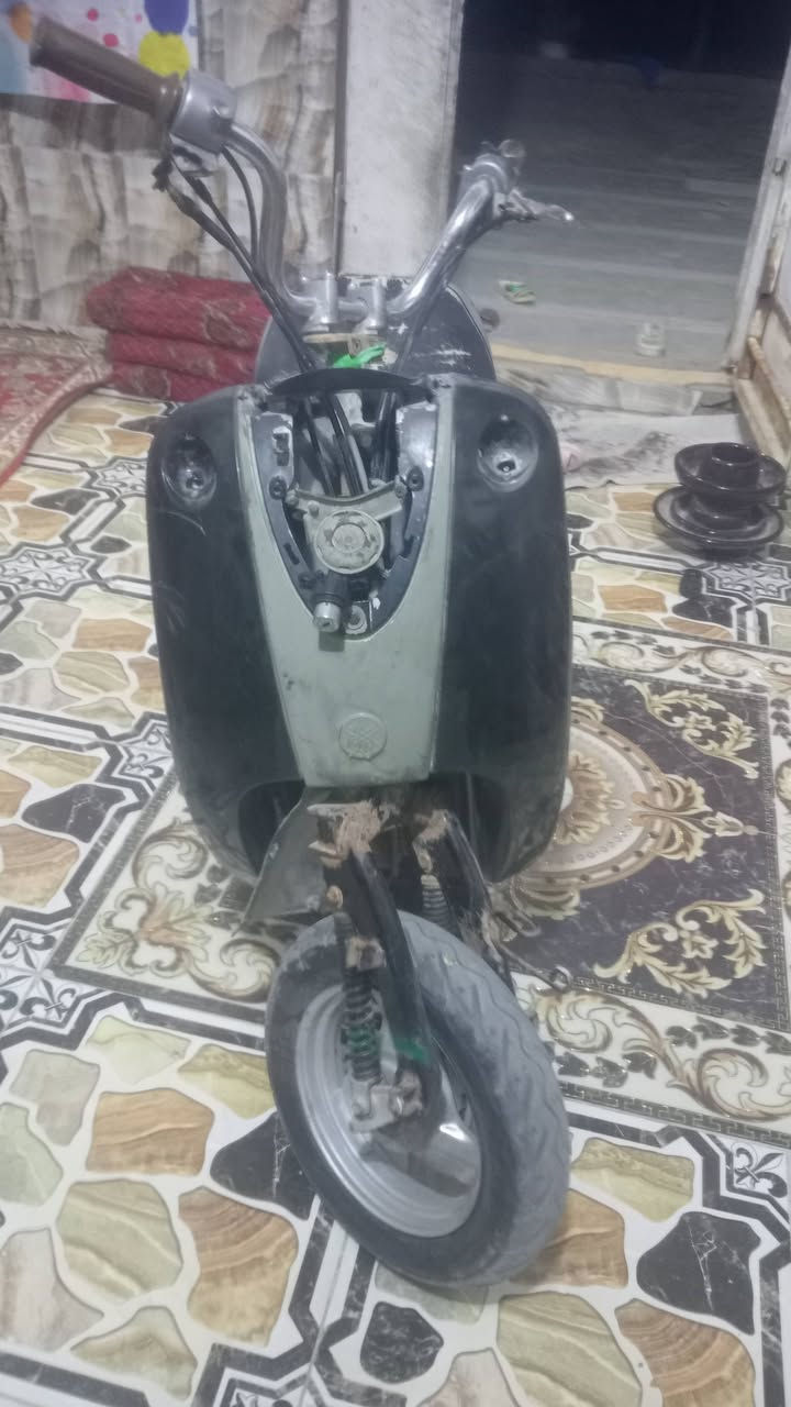 السلام عليكم عمي دراجه مصريه البيع شرط هندر واحد تشتغل توني مبدل تواير وضفيره كامل مكان سوق الشيوخ وهذ رقمي ***********
