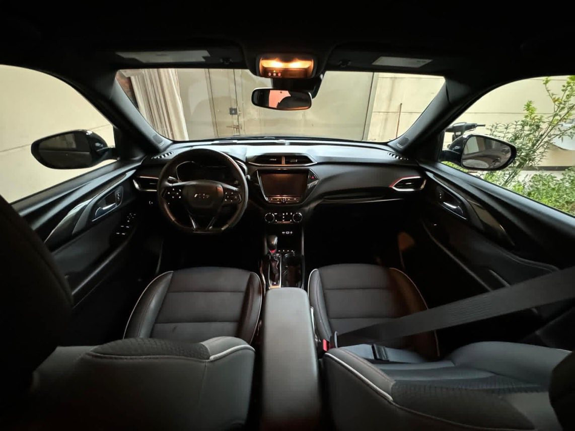 السيارة: شوفرليت تريل بلايزر.
الفئة: Rs.

الموديل : 2023

اللوحة:.رقم كربلاء.

السعر:160

١ الضرر: دعاميه امامي فقط

1. ﻿﻿﻿حجم المحرك3 سلندر 1300 تيربو

2. ﻿﻿﻿عداد المسافه 15 الف ميل.

3. ﻿﻿﻿بصمة ابواب وتشغيل عن بعد.

4. ﻿﻿رادر امامي.

5. ﻿﻿﻿تحديد مسار.

6. ﻿﻿﻿تحكم ستيرن جهتين

7. ﻿﻿﻿شاشة كبيرة مع كامرة خل

8. ﻿﻿﻿سستم صوت.

9. ﻿﻿﻿كرسي السايق كهرباء.

10. ﻿﻿﻿﻿مقاعد جلد.

11. ﻿﻿﻿﻿تدفئة الكراسي الامامية.

12. ﻿﻿﻿رادر جانبي مانع اجتياز.

13. ﻿﻿﻿﻿حساس خلفي.

14. ﻿﻿﻿﻿كامرة خلفي دوارة.

*وباقي الموصفات المعروفة فئهRS

مشاركة***********
