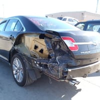 فورد تورس • ٢٠١١ • حادث خلفي