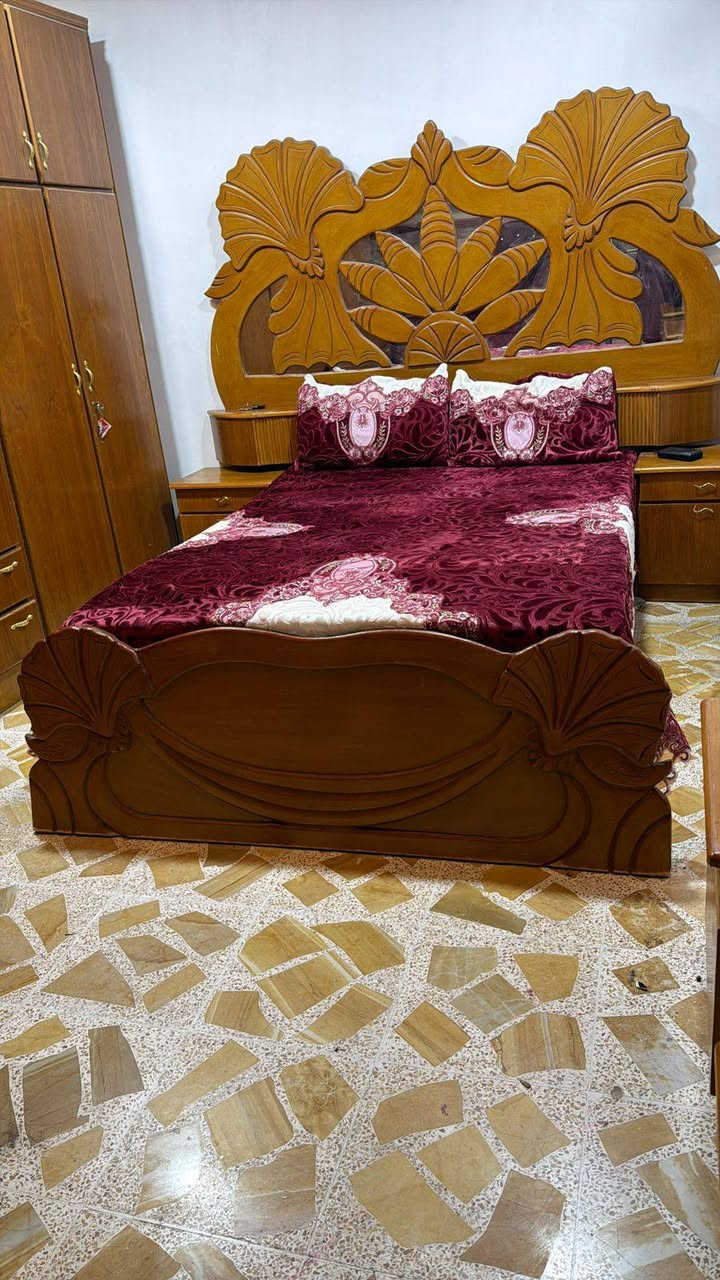 عرفة نوم للبيع
600 الف
***********
