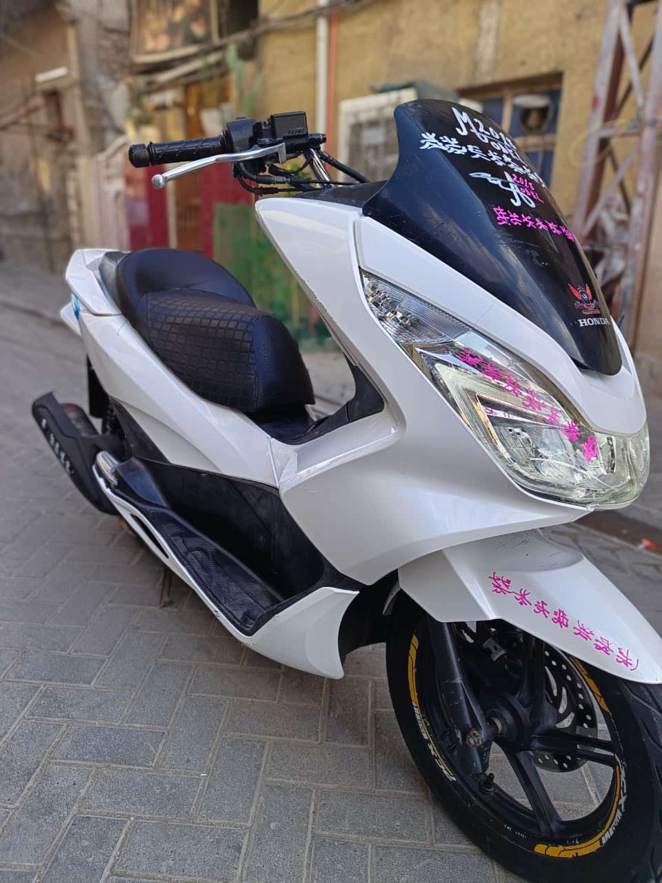 سلام عليكم بيس اكس جيل الثاني ياباني مكينه150 ماشيه28حساسات كهربيات كله شغاله شلعه معدل شك الكاع سعر1650 عنوان بغداد مدينه الصدر رقمي.***********
