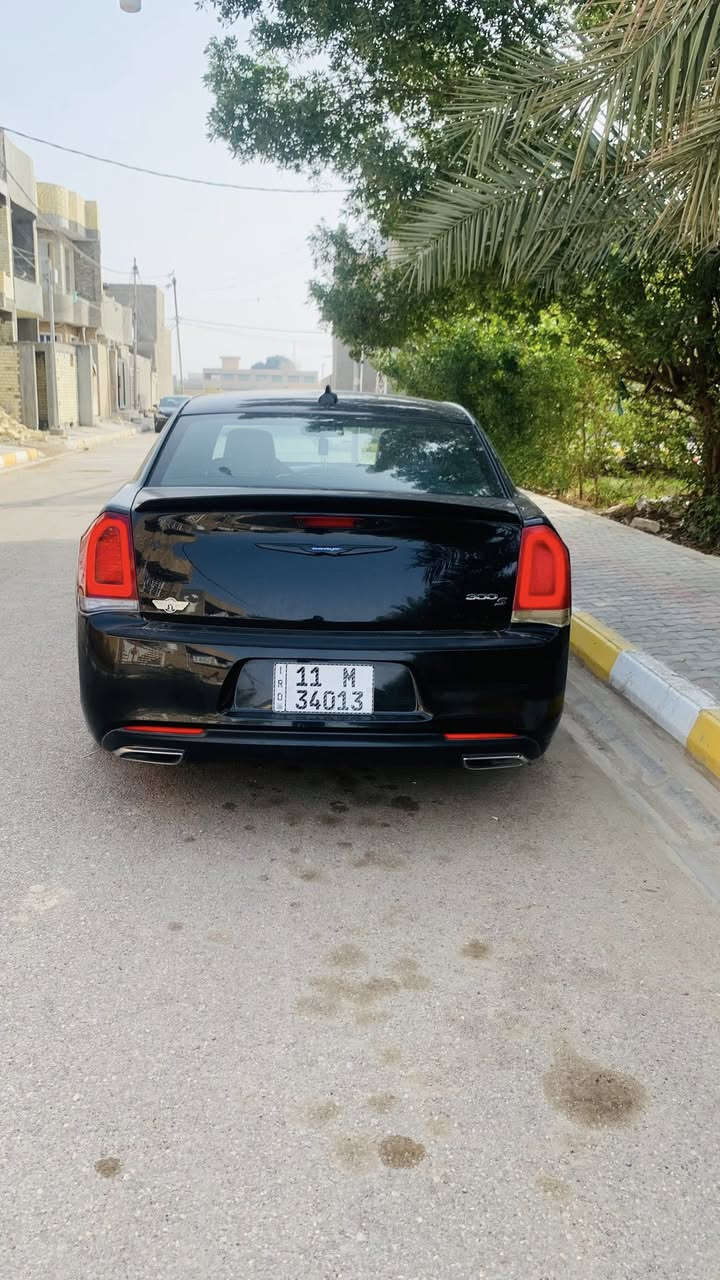 السلام عليكم الاخوان ..
كرايسلر2015Sمعروفه المواصفات بيها ثلاث قطع مال بيت سياره ما مشتغله خط  مكينه كير تبريد مكفول سعر ١٨٥بيه مجال عنوان واسط الصويره ***********
