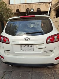 سنتافيا ٢٠١٢  مال شركة جديدة لوك  ماشية ٦٤  شاشة كامرة تحكمات  مابيها ...