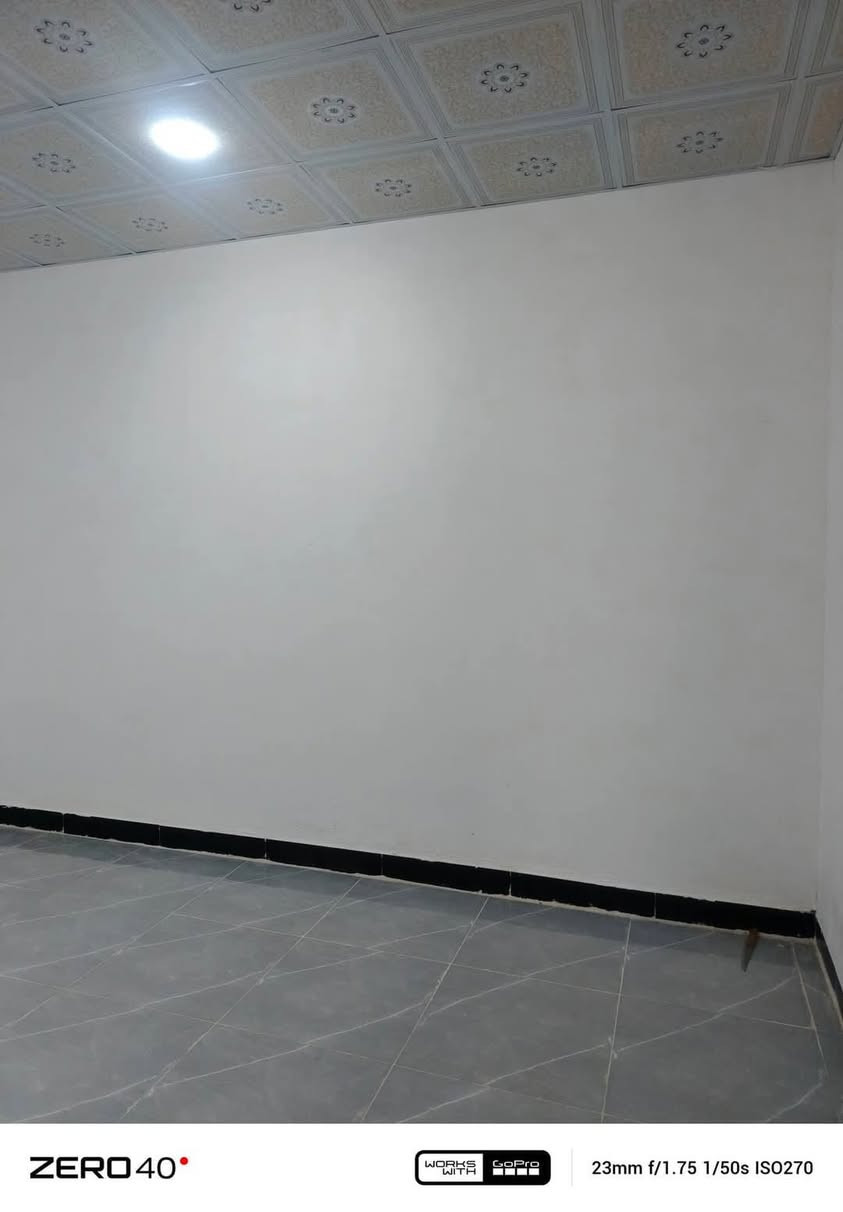 🏡دار للبيع🏡
المساحة: 60متر مربع
✅ #طابو_زراعي_سند_25_أقرار_محكمه
السعر: 25 مليون  (مع المجال)
الموقع: النجف شارع الصب عمود 327 #ألخط_ألاول

مواصفات البناء:
غرفة/ صالة معزولة/مطبخ معزول/ استقبال/صحيات خارجية مكشوفة
بناء مرتب (أساس + سقف كونكريت + طابوك)
أرضية بورسلين أبو الـ 60

الخدمات:#بعد_عن_سوق_100م
ماء كهرباء مدارس سوق تبليط مولد

للاستفسار والاتصال:
***********
